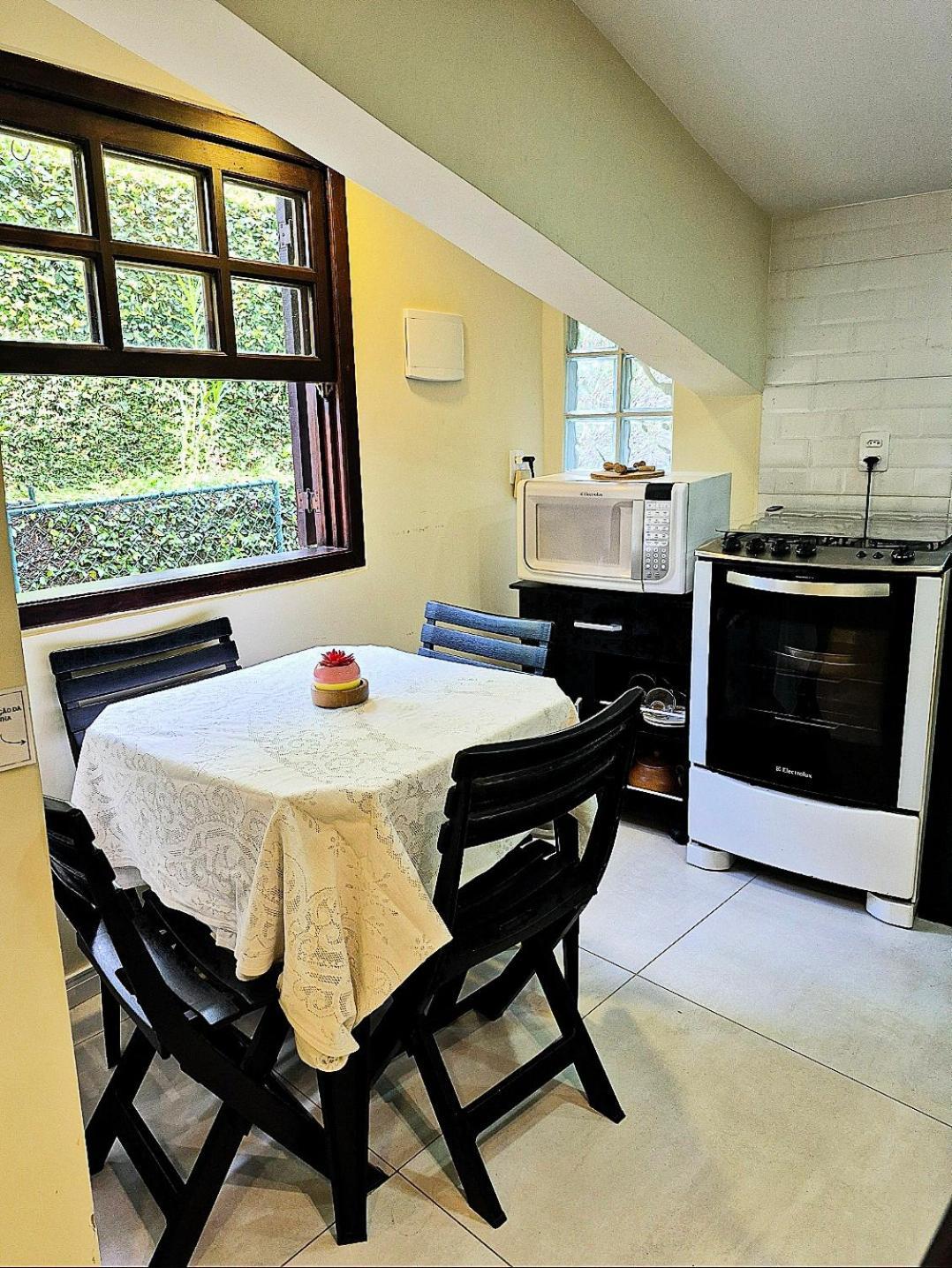 Recanto De Itaipava - Casa Com Forno De Pizza A Lenha, Churrasqueira, Pet Friendly, Equipada Para Ate 6 Pessoas, Em Meio A Natureza E Proxima Ao Centro Do Bairro Petrópolis Exterior foto
